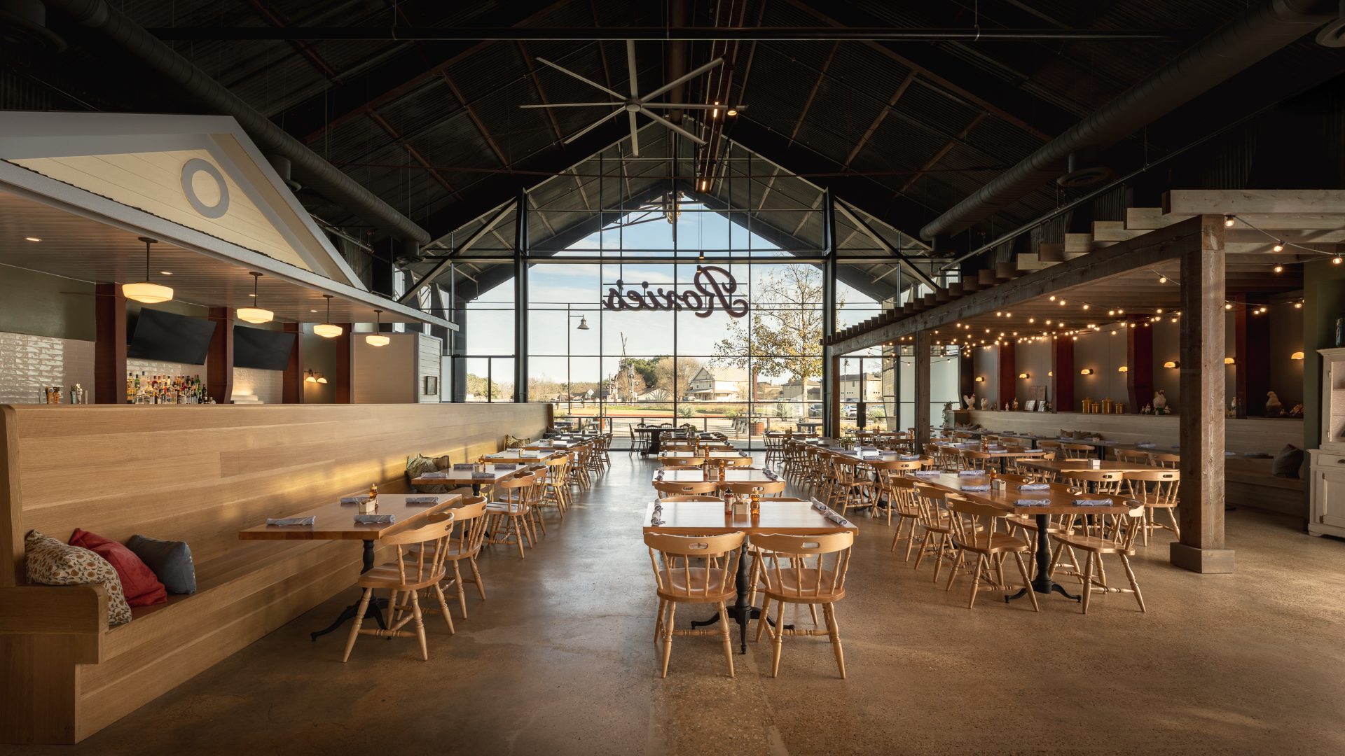 Roxie's at Buda Mill & Grain